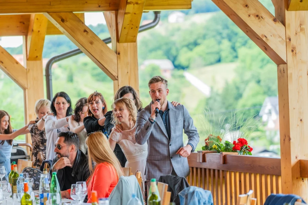 #dj #najemdj #djnajem #najemdjja #najemidjja #najemdj-ja #djzarojstnidan #djzaporoko #porocnidj #rojstnodnevnidj #djnajemcena #cena #najem #najemi #slovenija #slovenia #ljubljana #gorenjska #djoprema #najemdjoprema #najemdjkomplet #ekipatutasos #djtutasos #rojstnidan #poroka #obletnica #zakljucnazabava #piknik #djzapiknike #djzaporoko #porocnidj #poroke #djporoke #najemdjjazaporoke #djporoka #djporoke